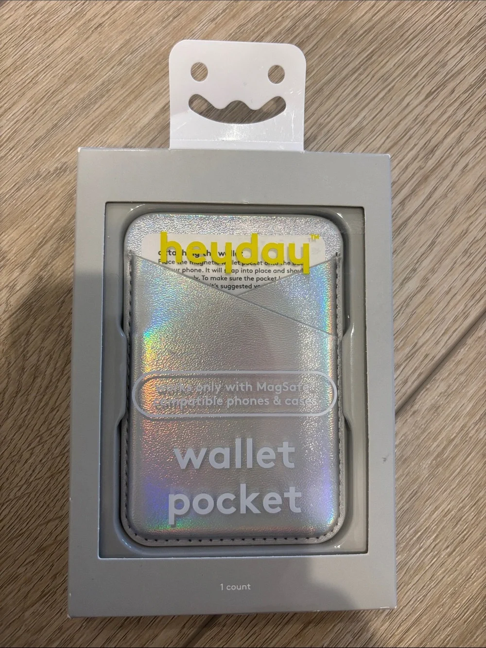 heyday Holographic Silver Phone Wallet Pocket